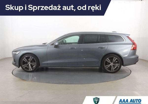 Volvo V60 cena 122000 przebieg: 72000, rok produkcji 2020 z Władysławowo małe 326